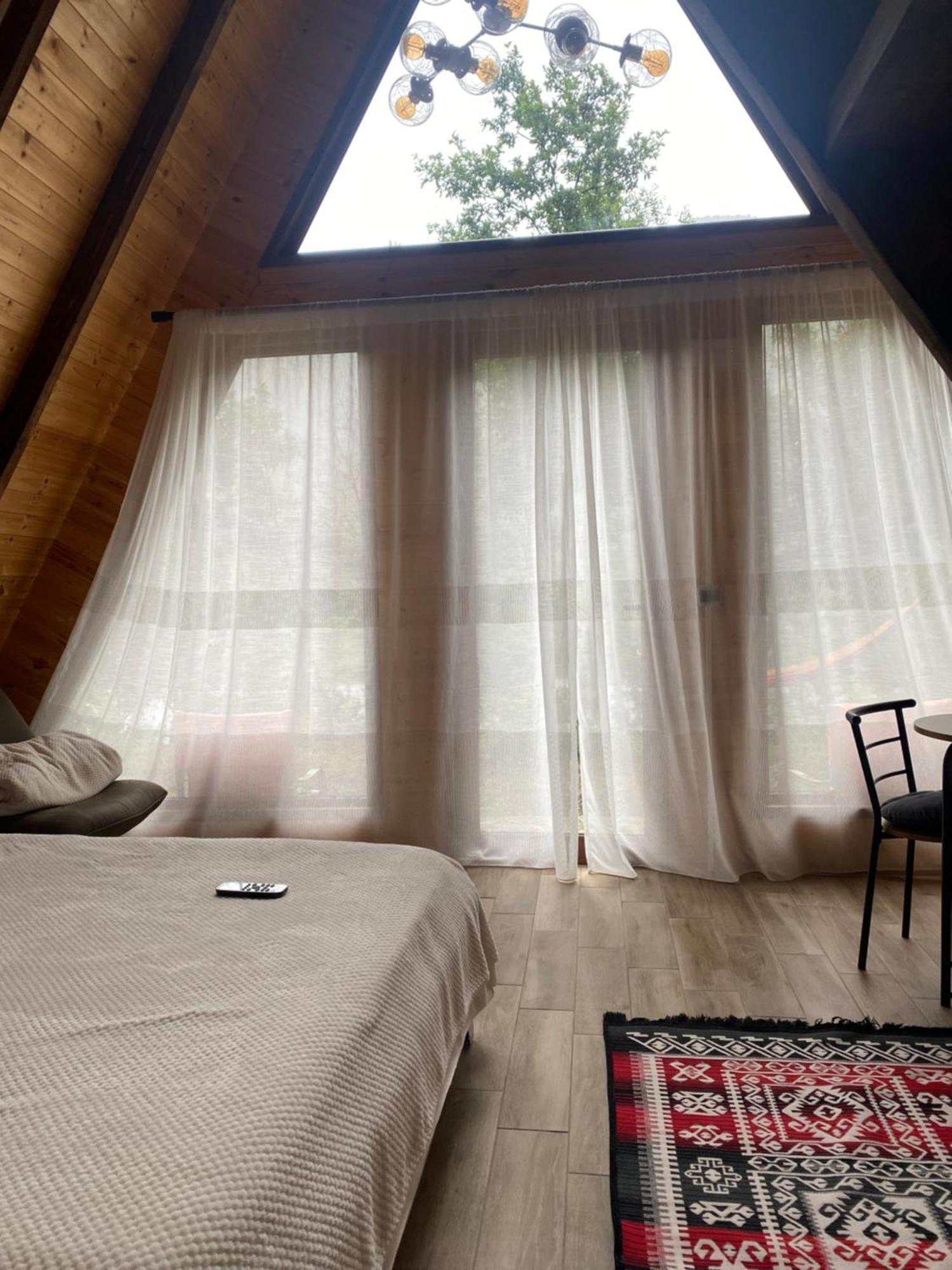 Agora Farmhouse Koman Екстер'єр фото